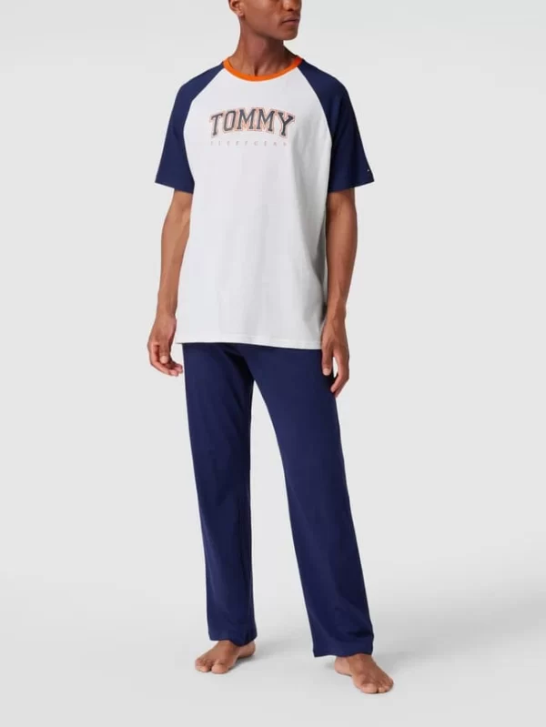 Tommy Hilfiger T-Shirt Im Colour-Blocking-Design Mit Label-Print – Marineblau 1