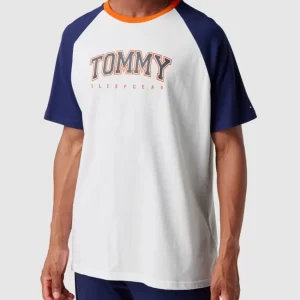 Tommy Hilfiger T-Shirt Im Colour-Blocking-Design Mit Label-Print – Marineblau 13